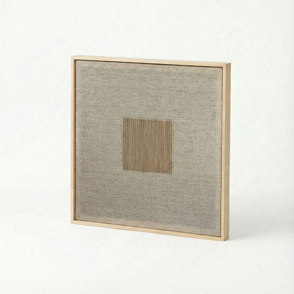 Diskuer - Framed Woven Wall Decoration